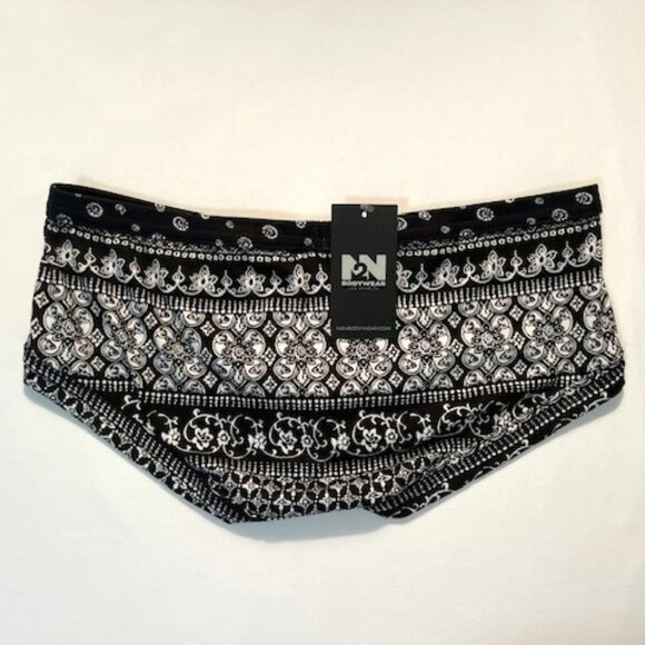 N2N Bodywear Size L Provence Micro Boxer Briefs/Trunks - Black/White - Batik - Picture 11 of 14